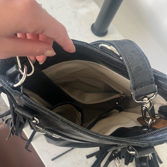 Pure Dixie multiple usage bag! This has many different ways to use this bag! - Picture 5 of 8